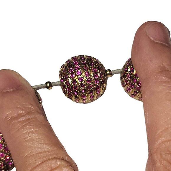 Chunky Red gem encrusted Eternity gold ball stretchy bracelet - Picture 5 of 5